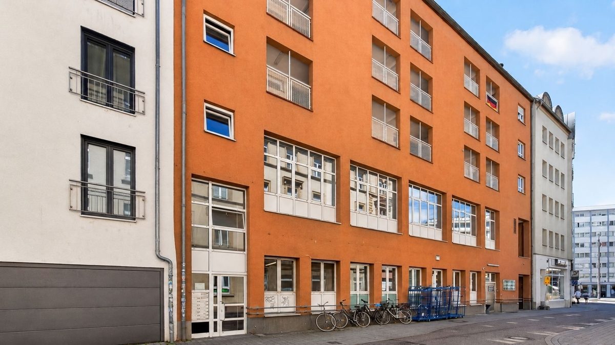 Immobilienangebot - Karlsruhe - Wohnungen - Maisonette mit Potenzial: 3 Zimmer-Wohnung auf zwei Ebenen in zentraler Lage von Karlsruhe!