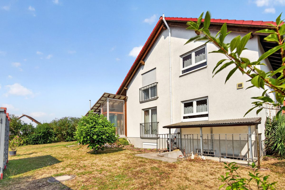 Seitenansicht Immobilienangebot - Wörth am Rhein / Schaidt - Wohnen & Anlage - Raumwunder für die große Familie! Ansprechendes Einfamilienhaus in Schaidt