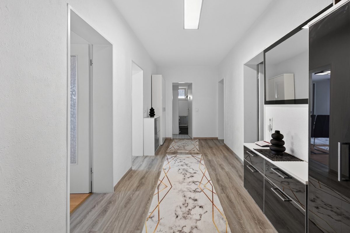 Immobilienangebot - Malsch - Wohnen & Anlage - Mehrfamilienhaus mit 8 Wohneinheiten – provisionsfreies Investment mit Entwicklungsperspektive