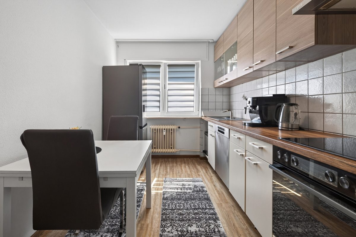 Immobilienangebot - Malsch - Wohnen & Anlage - Mehrfamilienhaus mit 8 Wohneinheiten – provisionsfreies Investment mit Entwicklungsperspektive
