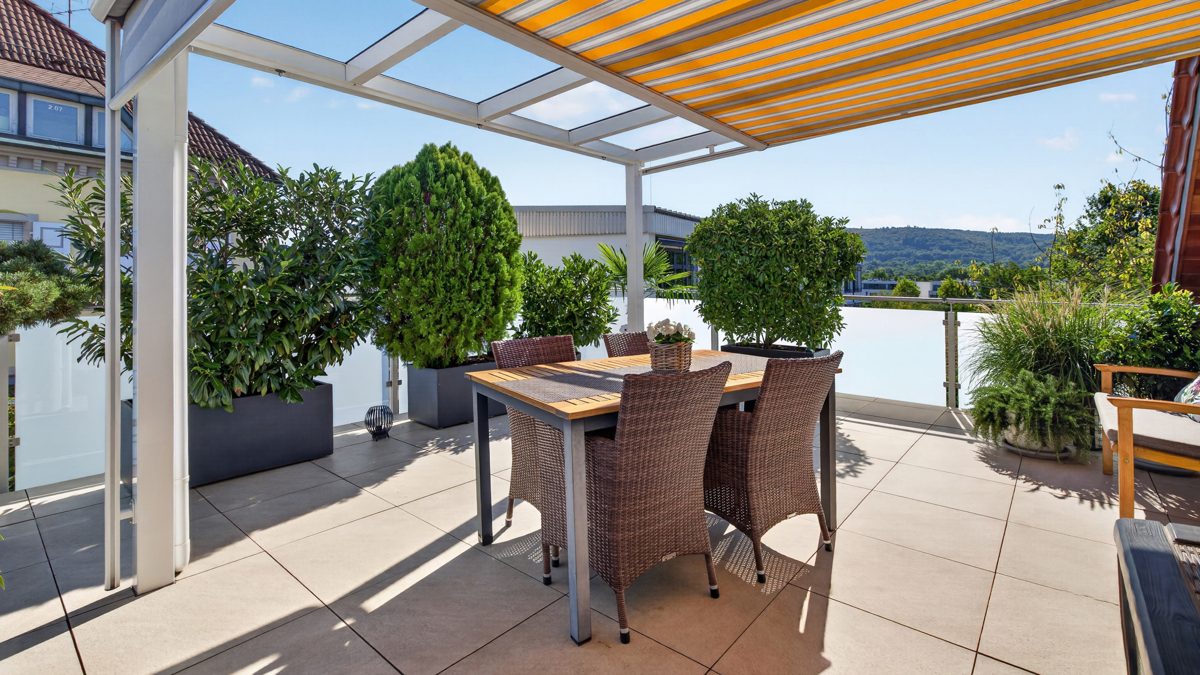 Immobilienangebot - Ettlingen / Bruchhausen - Wohnungen - Seltene Gelegenheit! Neuwertige 3-Zimmer-Wohnung mit toller Dachterrasse
