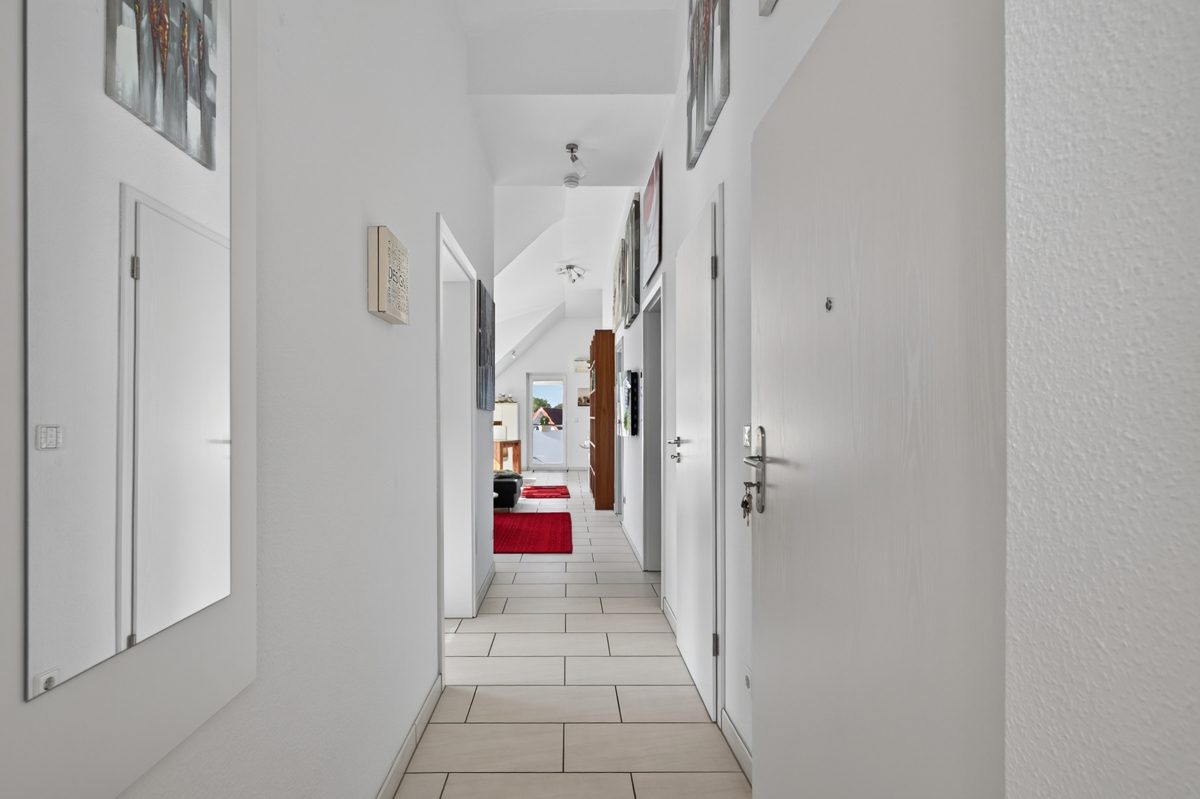 Immobilienangebot - Ettlingen / Bruchhausen - Wohnungen - Seltene Gelegenheit! Neuwertige 3-Zimmer-Wohnung mit toller Dachterrasse