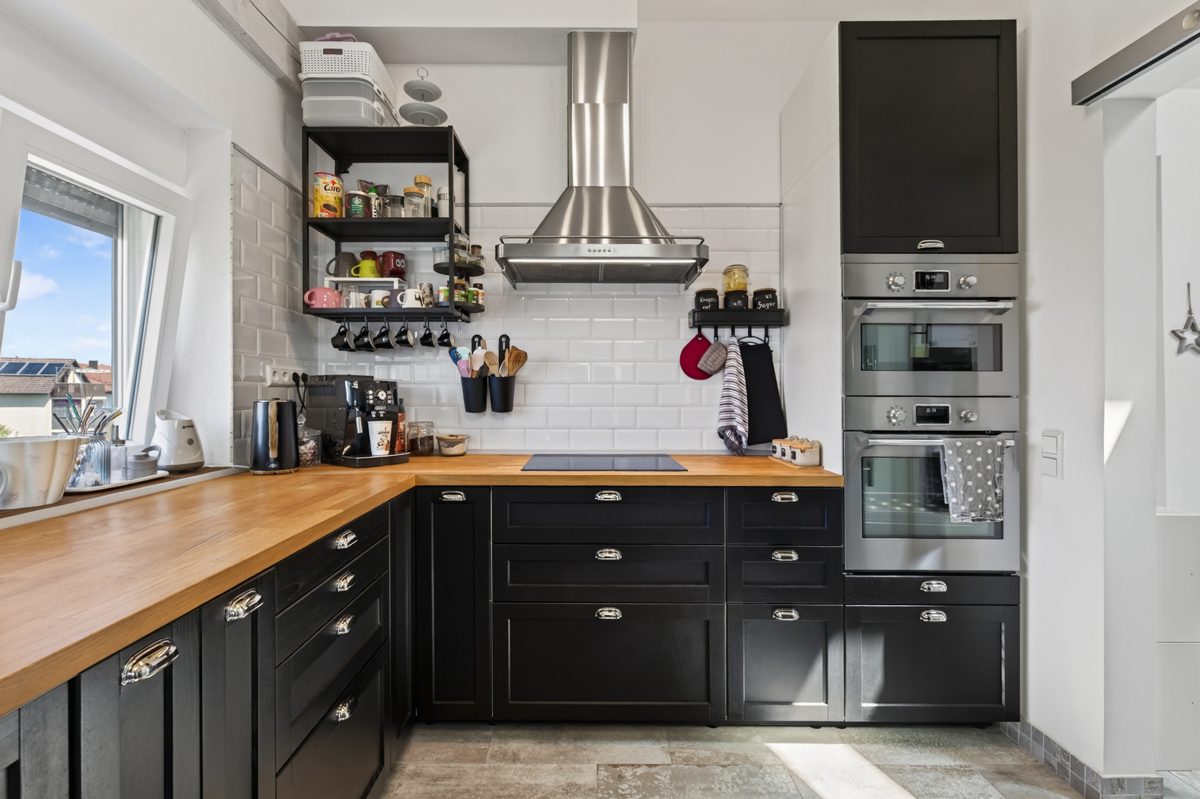 Küche Immobilienangebot - Stutensee / Staffort - Wohnungen - Attraktive 3-Zimmer-Wohnung nach Sanierung - selbst einziehen oder clever investieren!