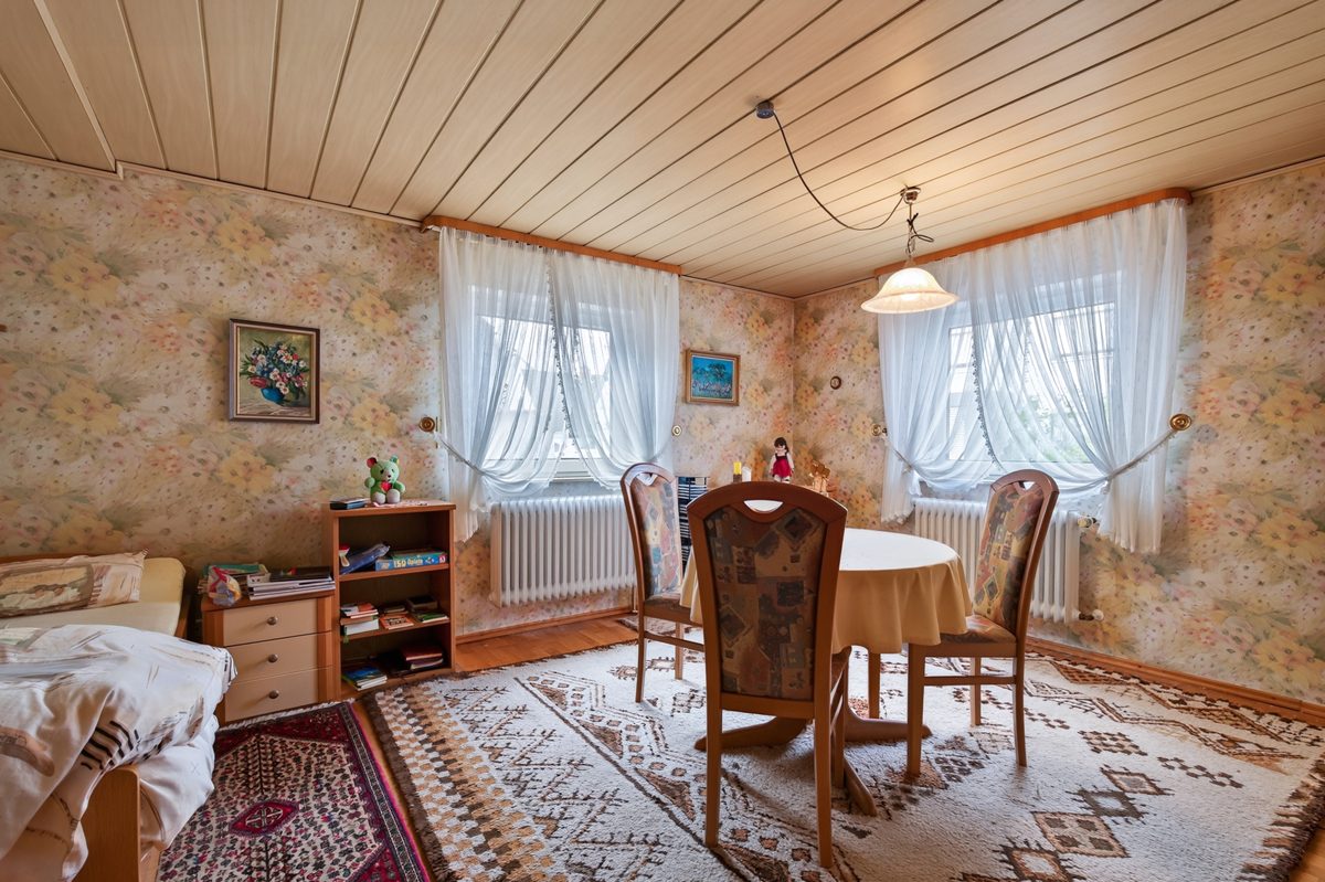 EG Schlafzimmer Immobilienangebot - Karlsruhe / Daxlanden - Wohnen & Anlage - Familienhaus mit geschütztem Hof und viel Entwicklungspotenzial