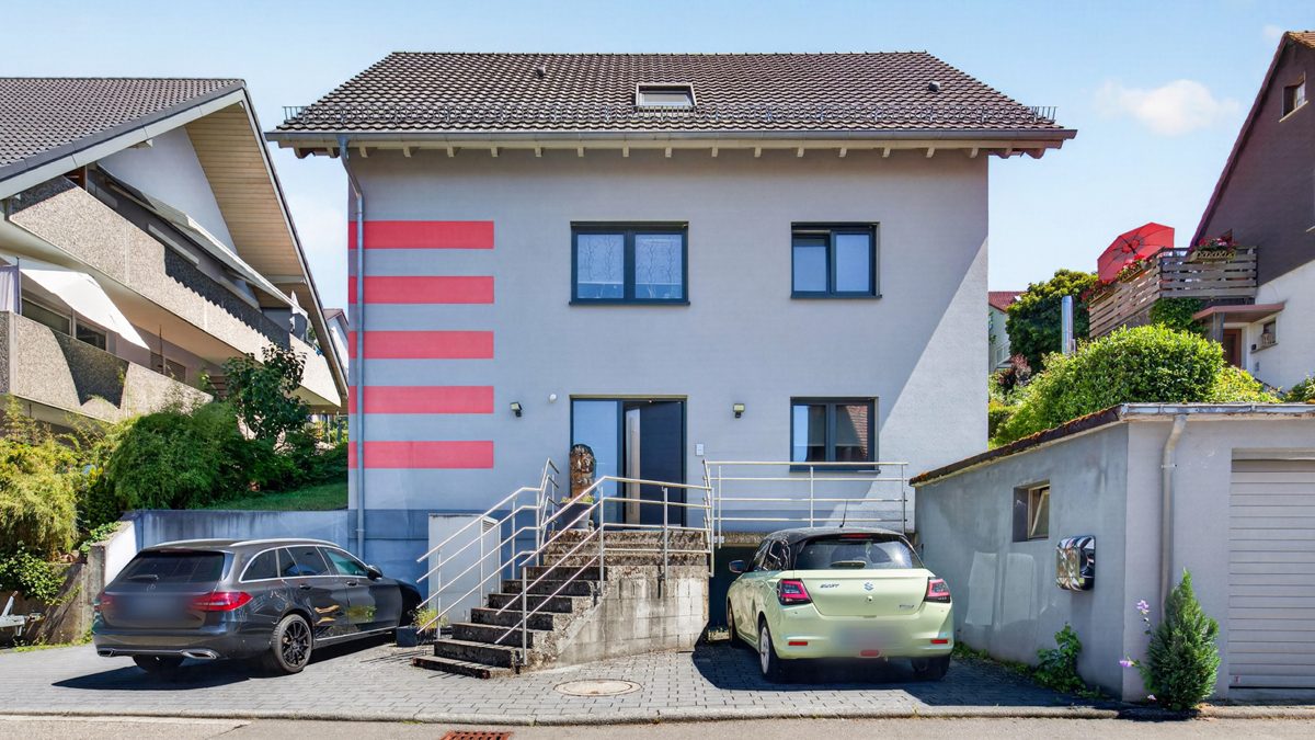 Immobilienangebot - Pfinztal / Söllingen - Wohnen & Anlage - Modern. Großzügig. Vielseitig. - Attraktives Einfamilienhaus mit großem Garten und Ausbaupotenzial!