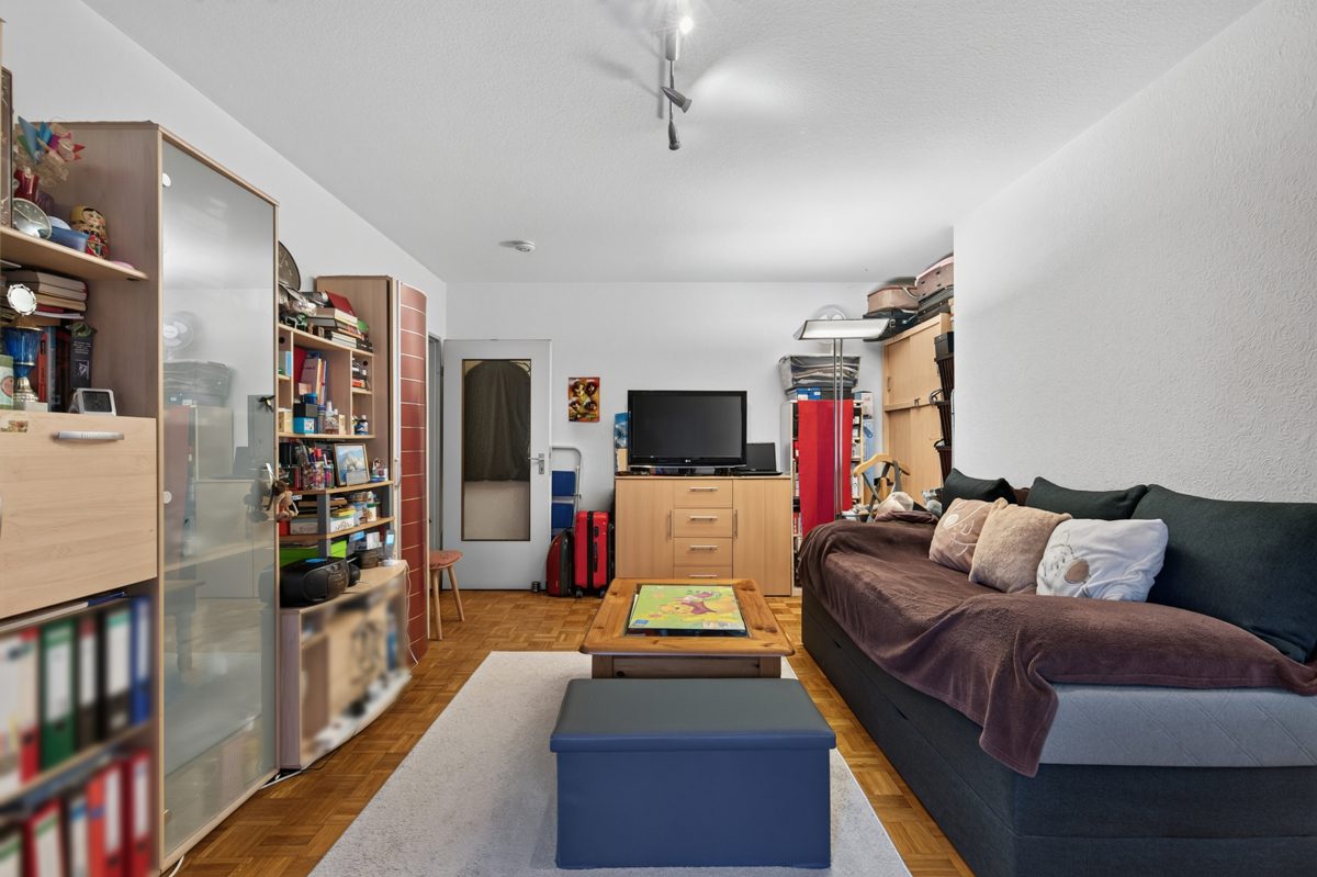 Immobilienangebot - Karlsruhe - Wohnungen - Zentral wohnen in Karlsruhe: 2-Zimmer-Wohnung mit Balkon und Potenzial
