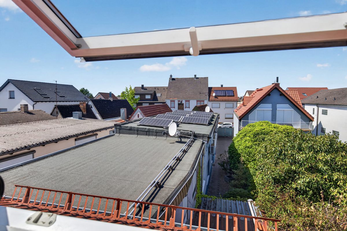 Immobilienangebot - Waghäusel / Wiesental - Wohnen & Anlage - Überraschend großzügig – modernisiertes Anwesen mit ca. 188 m² Wohnfläche, Anbau und Garten