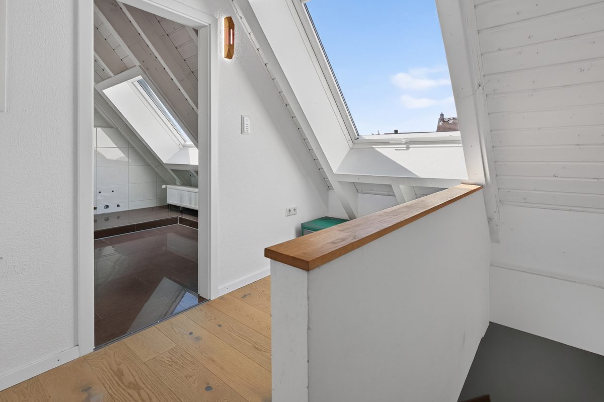 Immobilienangebot - Waghäusel / Wiesental - Wohnen & Anlage - Überraschend großzügig – modernisiertes Anwesen mit ca. 188 m² Wohnfläche, Anbau und Garten