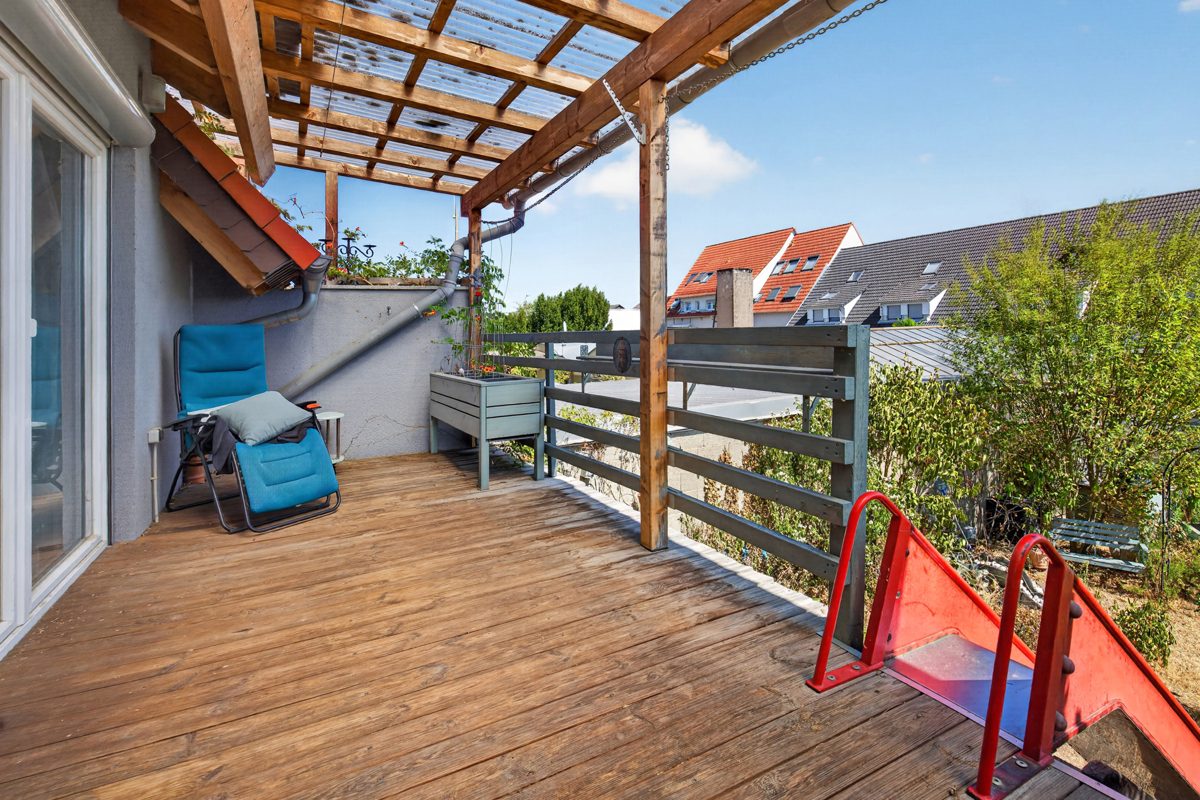 Immobilienangebot - Waghäusel / Wiesental - Wohnen & Anlage - Überraschend großzügig – modernisiertes Anwesen mit ca. 188 m² Wohnfläche, Anbau und Garten