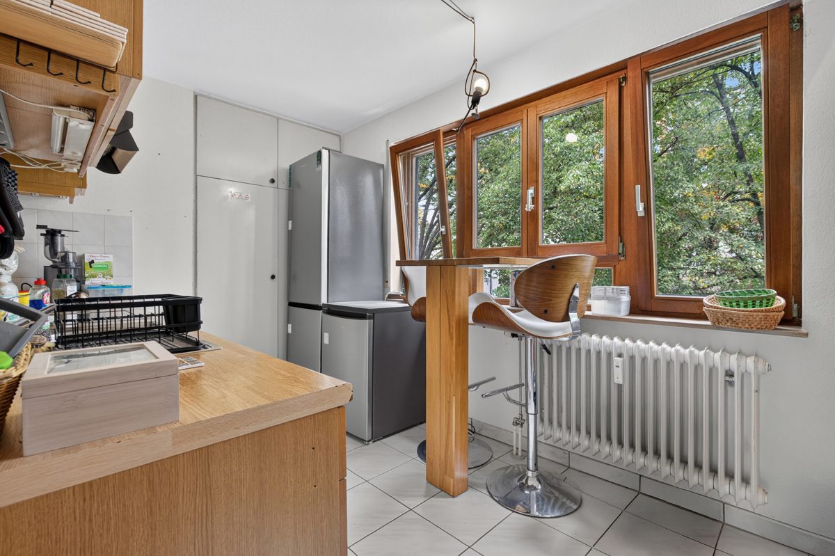 Immobilienangebot - Karlsruhe / Oststadt - Wohnungen - Großzügige Zweizimmerwohnung mit Ostbalkon und Tiefgaragenstellplatz in der Karlsruher Oststadt