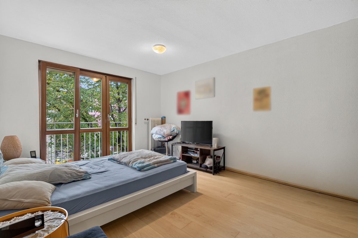 Immobilienangebot - Karlsruhe / Oststadt - Wohnungen - Großzügige Zweizimmerwohnung mit Ostbalkon und Tiefgaragenstellplatz in der Karlsruher Oststadt
