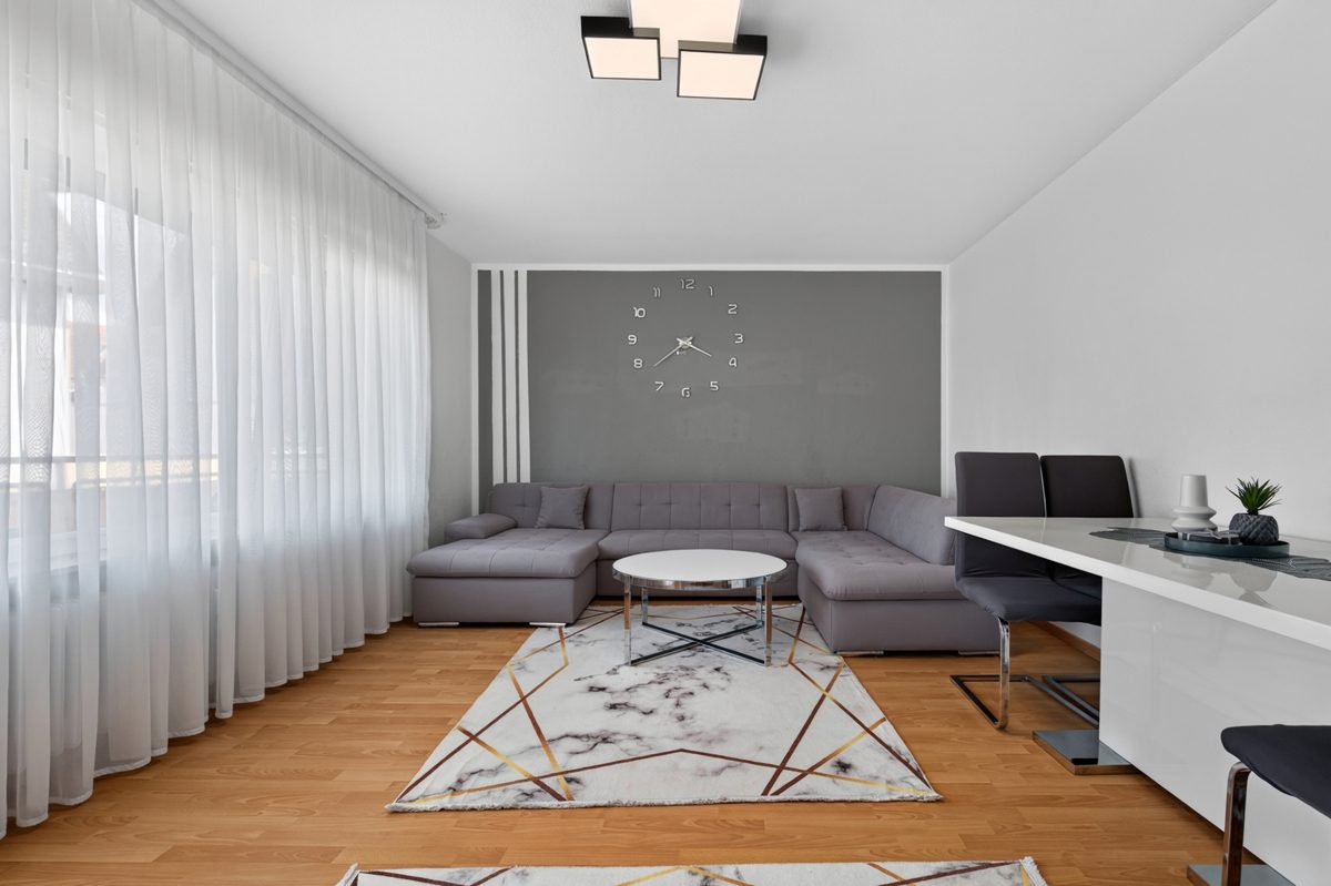 Immobilienangebot - Malsch - Wohnen & Anlage - Mehrfamilienhaus mit 8 Wohneinheiten – provisionsfreies Investment mit Entwicklungsperspektive