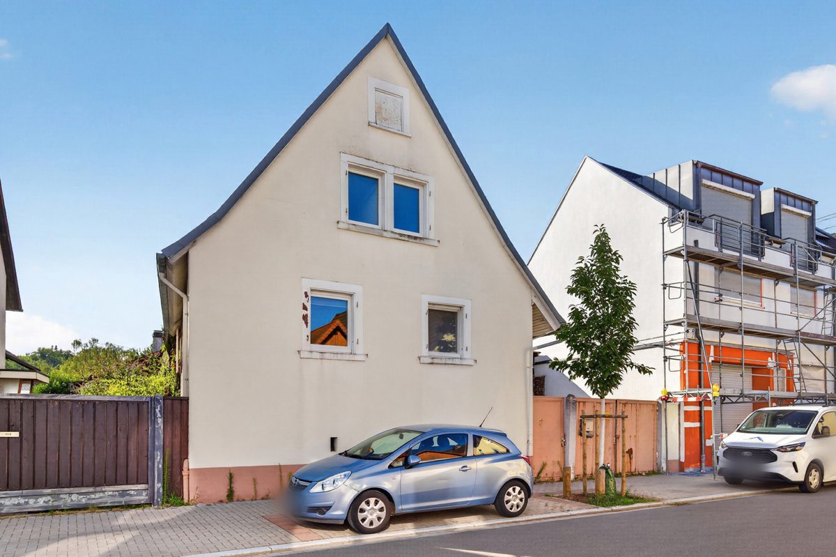 Immobilienangebot - Weingarten - Wohnen & Anlage - Raum für neue Ideen – Sanierungs-/Abrissgrundstück in attraktiver Lage!