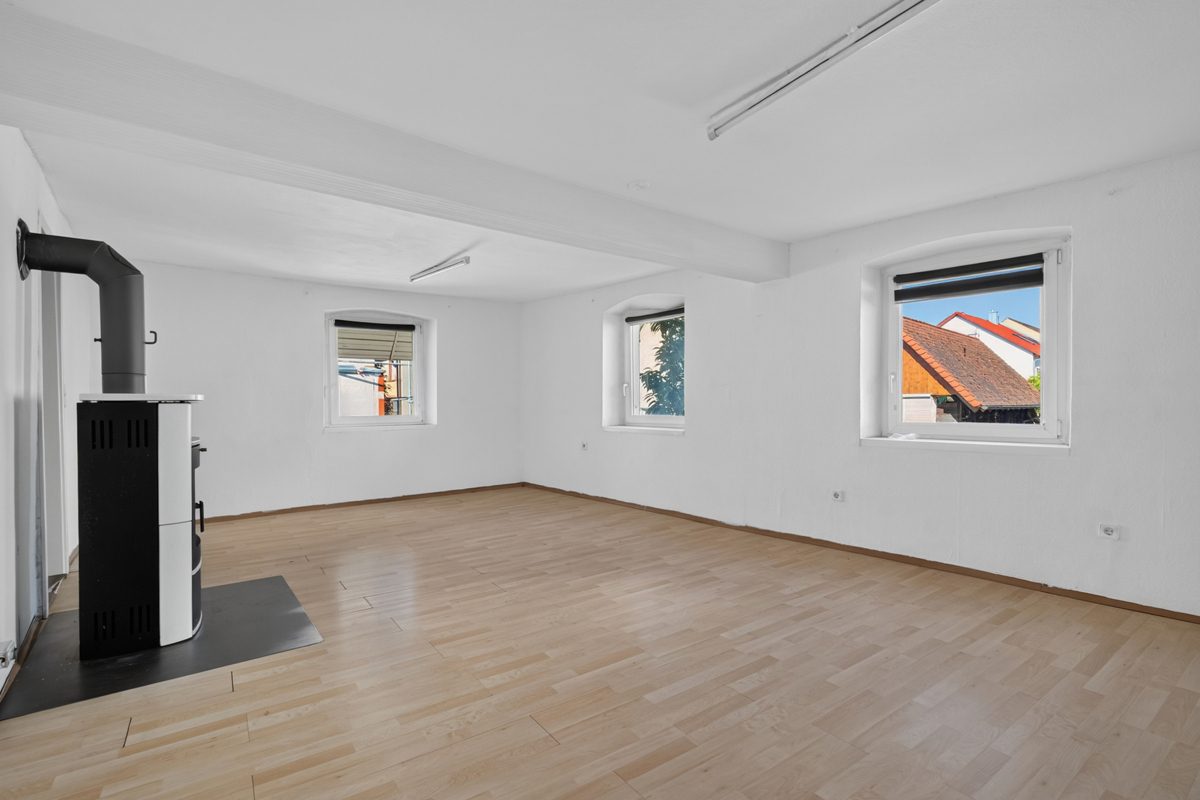 Immobilienangebot - Weingarten - Wohnen & Anlage - Raum für neue Ideen – Sanierungs-/Abrissgrundstück in attraktiver Lage!
