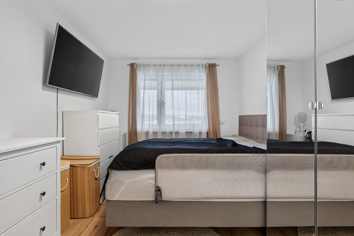 Schlafzimmer Immobilienangebot - Stutensee / Blankenloch - Wohnungen - Einziehen, ankommen, wohlfühlen – gepflegte 3-Zimmer-Wohnung mit Loggia und Garage