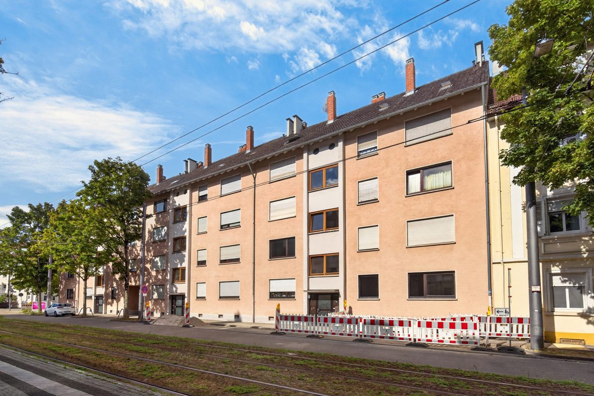 Außenansicht Immobilienangebot - Karlsruhe / Durlach - Wohnungen - 2022 kernsaniert - Attraktive Wohnimmobilie in gefragter Durlacher Lage!