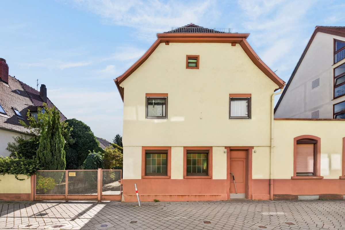 Außenansicht Immobilienangebot - Karlsruhe / Durlach-Aue - Grundstücke - Projektentwickler aufgepasst! Interessantes Grundstück in Durlach-Aue