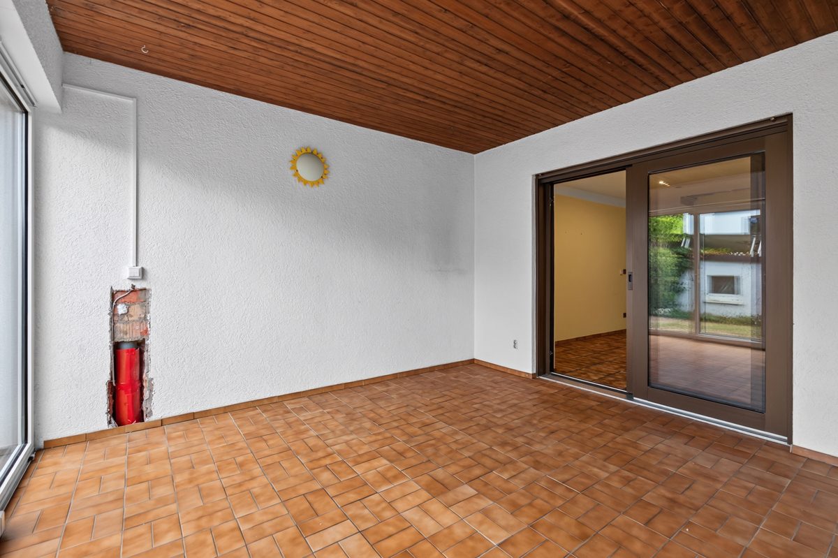 Immobilienangebot - Karlsruhe / Grünwinkel - Wohnen & Anlage - Familien Willkommen! Ansprechender Bungalow in Karlsruhe-Grünwinkel