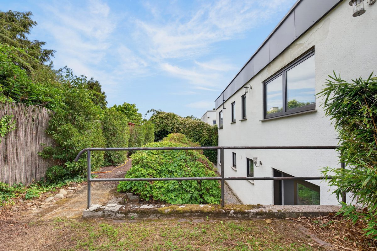 Immobilienangebot - Karlsruhe / Grünwinkel - Wohnen & Anlage - Familien Willkommen! Ansprechender Bungalow in Karlsruhe-Grünwinkel