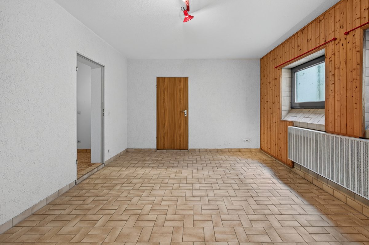Immobilienangebot - Karlsruhe / Grünwinkel - Wohnen & Anlage - Familien Willkommen! Ansprechender Bungalow in Karlsruhe-Grünwinkel