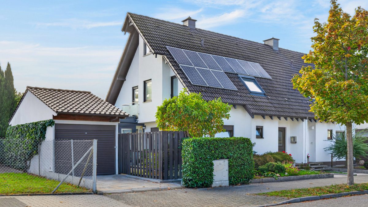 Immobilienangebot - Karlsruhe - Wohnen & Anlage - Ideal für die kleine Familie! Ansprechende Doppelhaushälfte in der Heidenstückersiedlung
