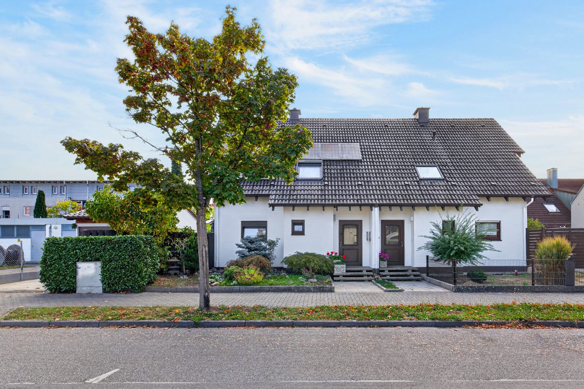 Immobilienangebot - Karlsruhe - Wohnen & Anlage - Ideal für die kleine Familie! Ansprechende Doppelhaushälfte in der Heidenstückersiedlung