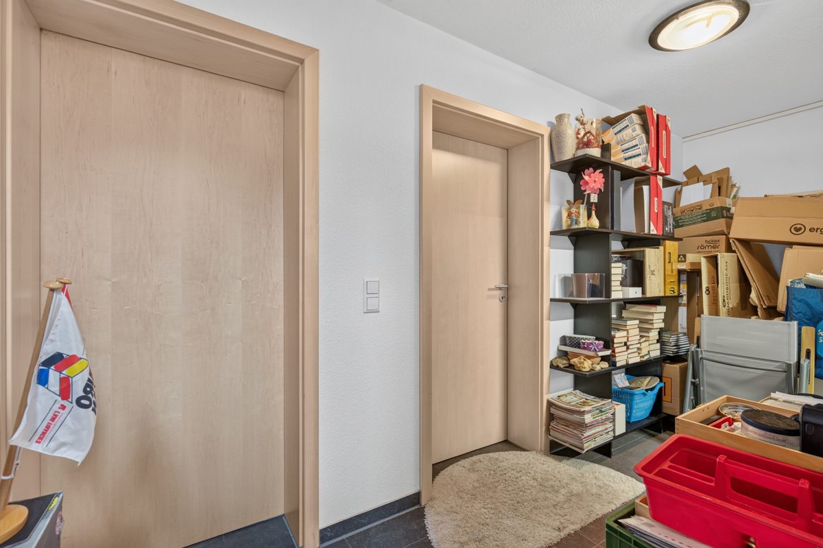 Immobilienangebot - Pfinztal / Kleinsteinbach - Wohnen & Anlage - Viel Platz für Ihre Wohnträume – Einfamilienhaus mit Einliegerwohnung und Weitblick