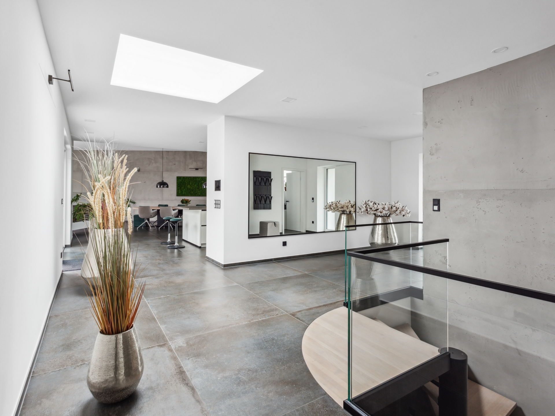 Immobilienangebot - Paderborn - Alle - Zwei Häuser - ein Preis: Exklusivität im Herzen Paderborns