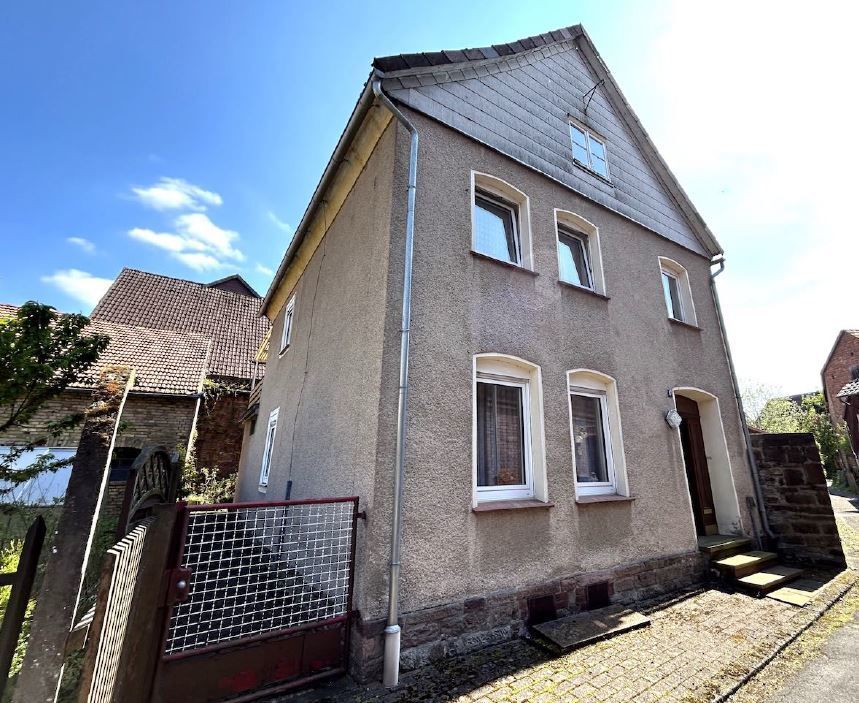 Immobilienangebot - Beverungen / Amelunxen - Alle - Einfamilienhaus in Amelunxen