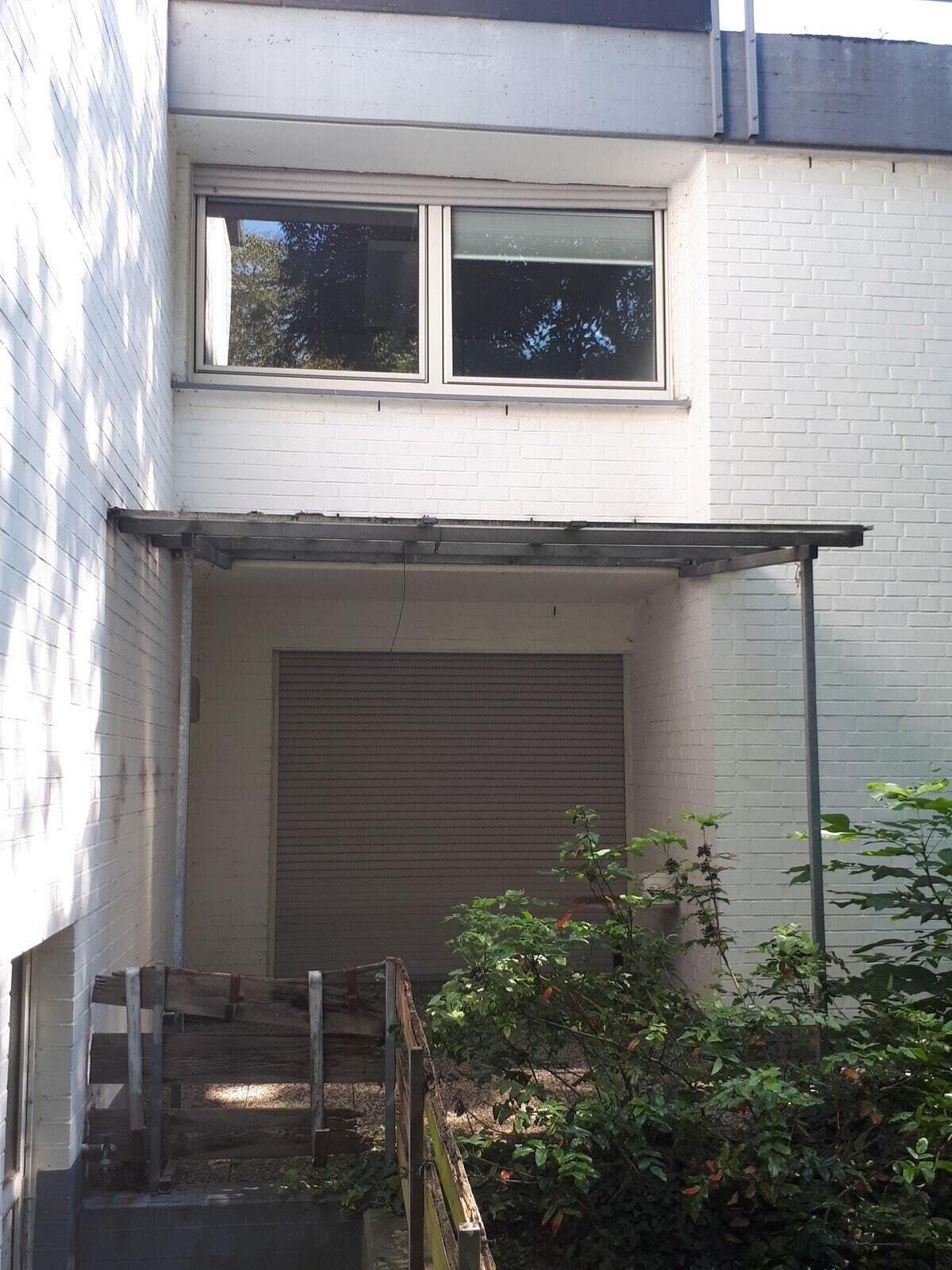 Immobilienangebot - Höxter - Gewerbe - Wohnen und Arbeiten unter einem Dach in Höxter mit Blick ins Grüne