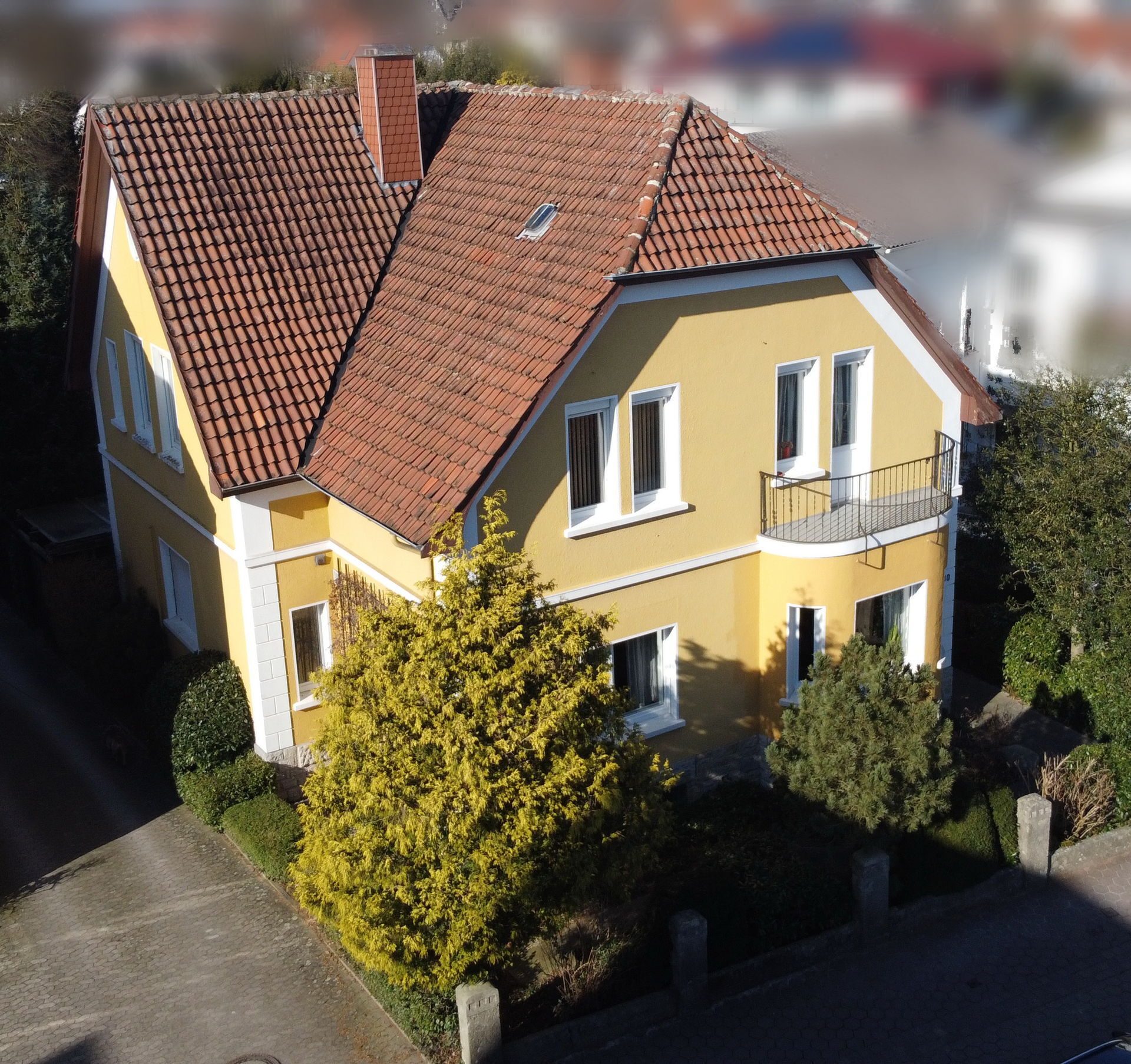 Immobilienangebot - Lage - Alle - Charmanter Altbau mit tollem Garten