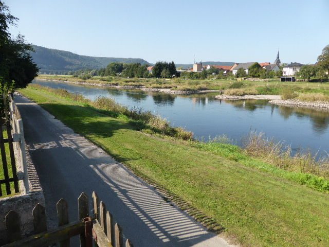 Immobilienangebot - Beverungen / Herstelle - Alle - Doppelhaushälfte in Herstelle