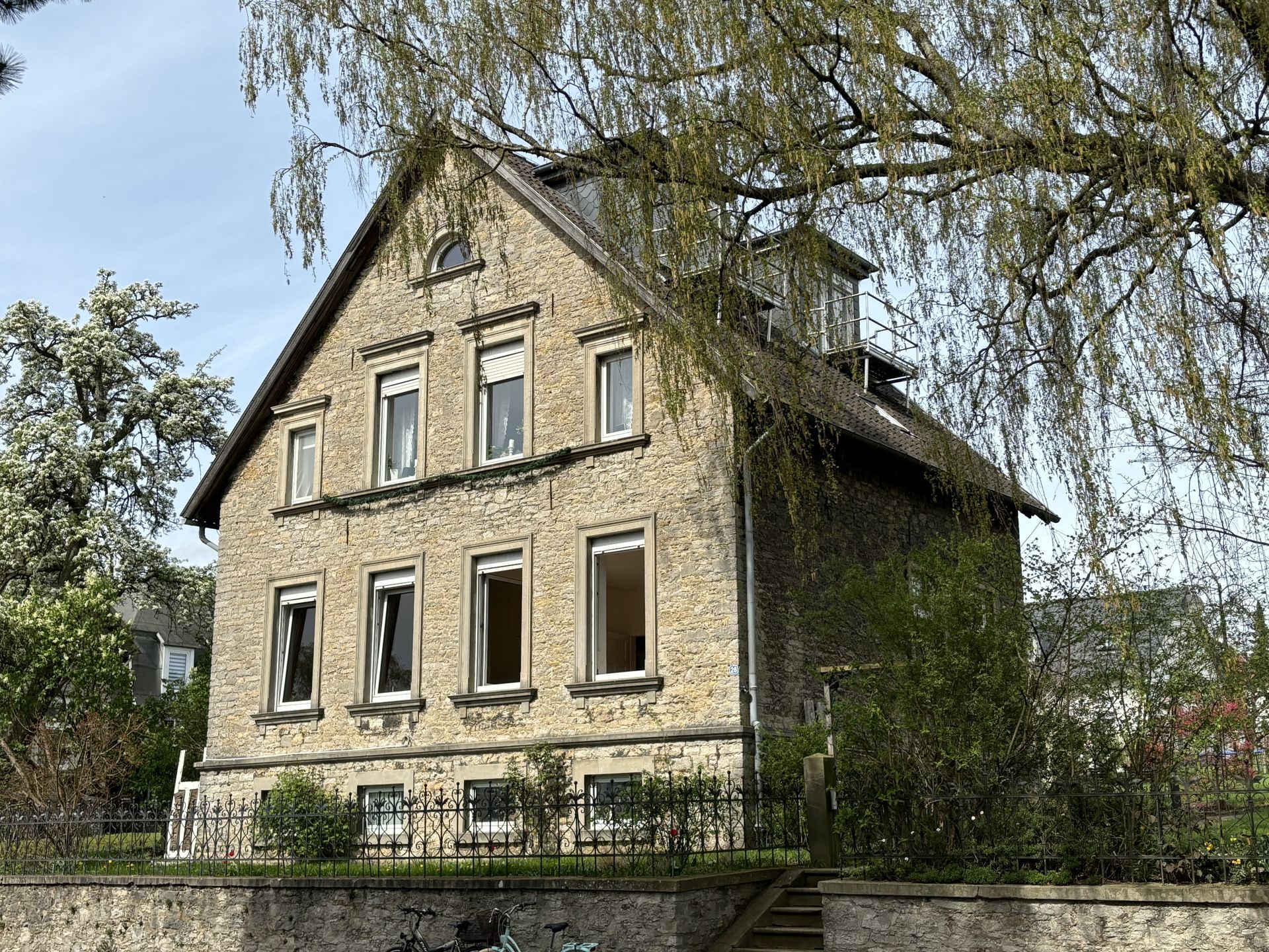 Immobilienangebot - Detmold - Alle - Stadthaus mit zusätzlichem Bauplatz