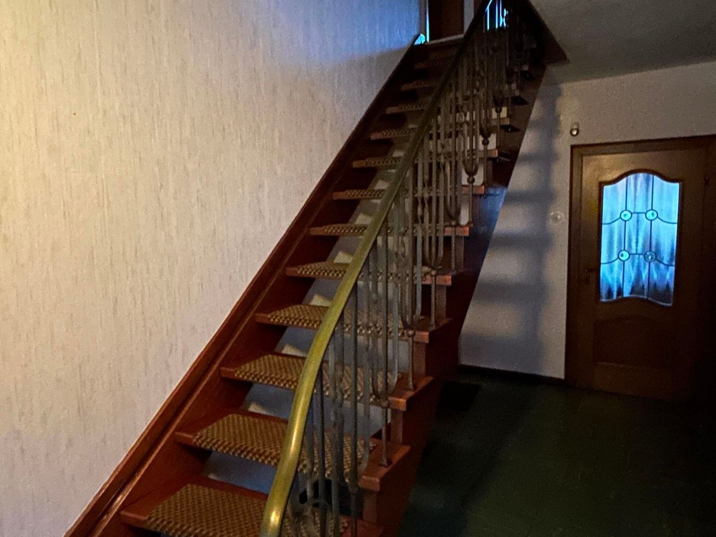 Immobilienangebot - Willebadessen - Alle - Geräumiges Wohnhaus mit großem Werkstattgebäude in Willebadessen - Vielseitige Nutzungsmöglichkeiten!