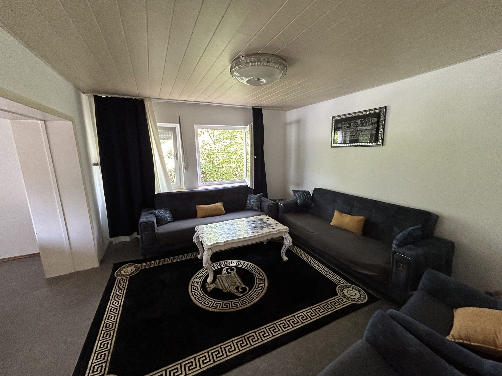 Immobilienangebot - Detmold - Alle - Vielseitig nutzbare Gewerbeimmobilie mit 4 Wohnungen