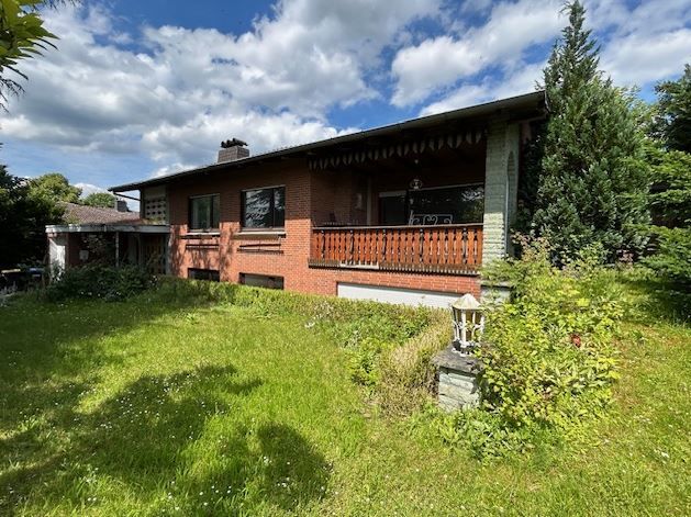 Immobilienangebot - Brakel - Alle - Großzügiges Einfamilienhaus in Brakel