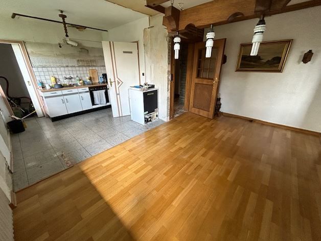 Immobilienangebot - Brakel - Alle - Großzügiges Einfamilienhaus in Brakel