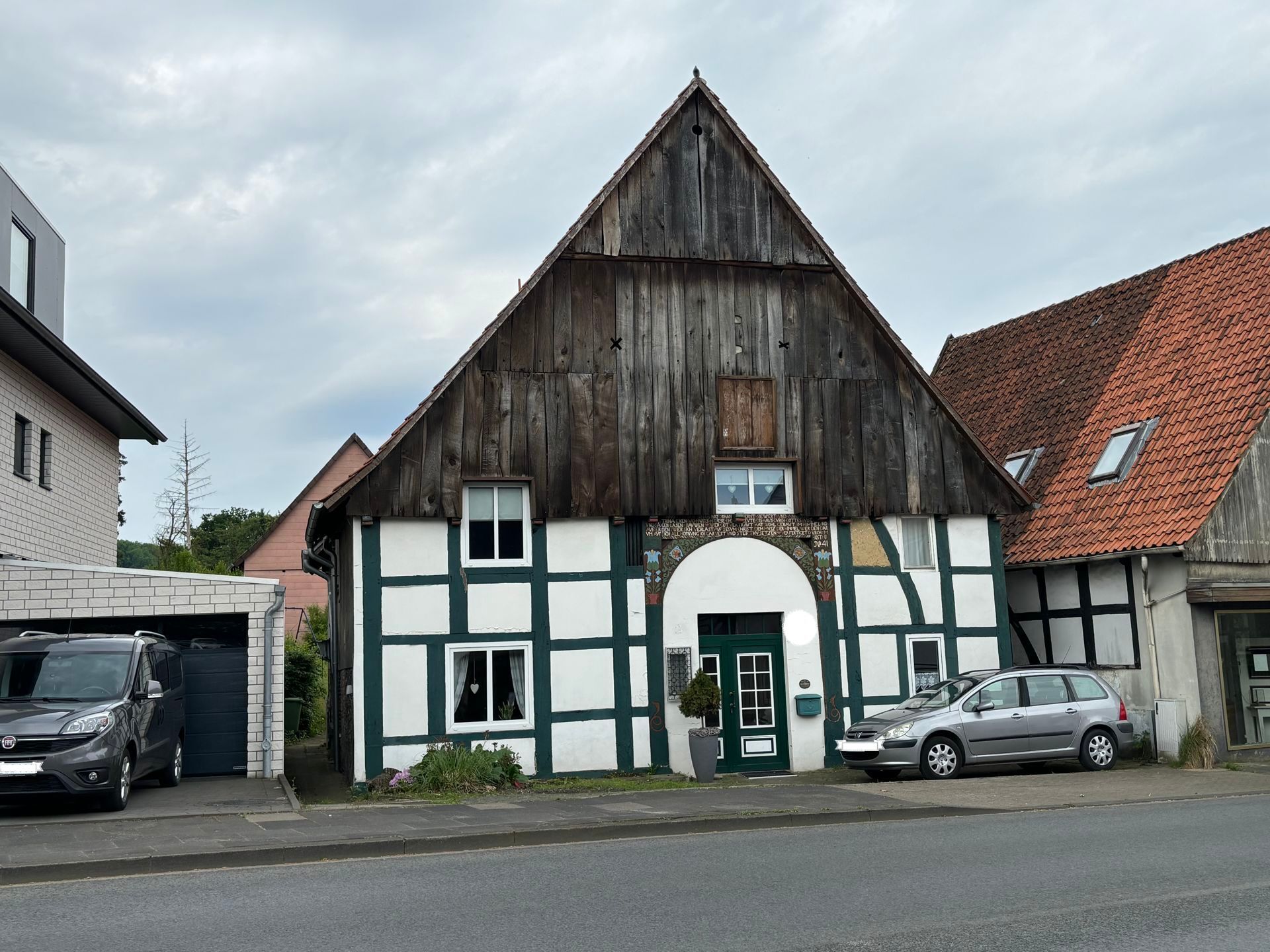 Immobilienangebot - Detmold / Heidenoldendorf - Alle - Fachwerkhaus in Heidenoldendorf