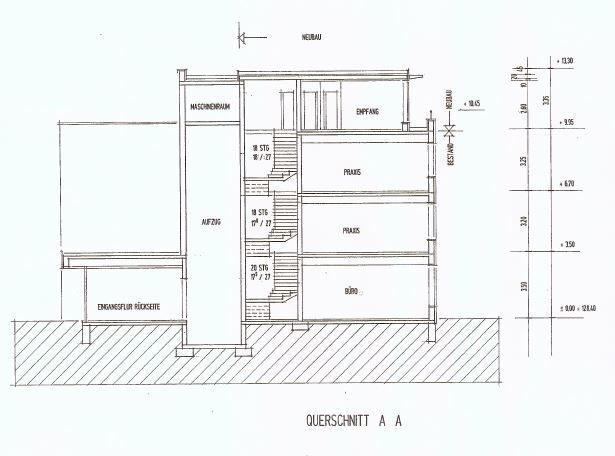 Immobilienangebot - Detmold - Gewerbe - Repräsentative Büro-/Praxisflächen + Parkplätze in zentraler Lage
EG: 420m² + 150m²; 2. OG: 295 m²; 3. OG: 115 m², 39 PKW
