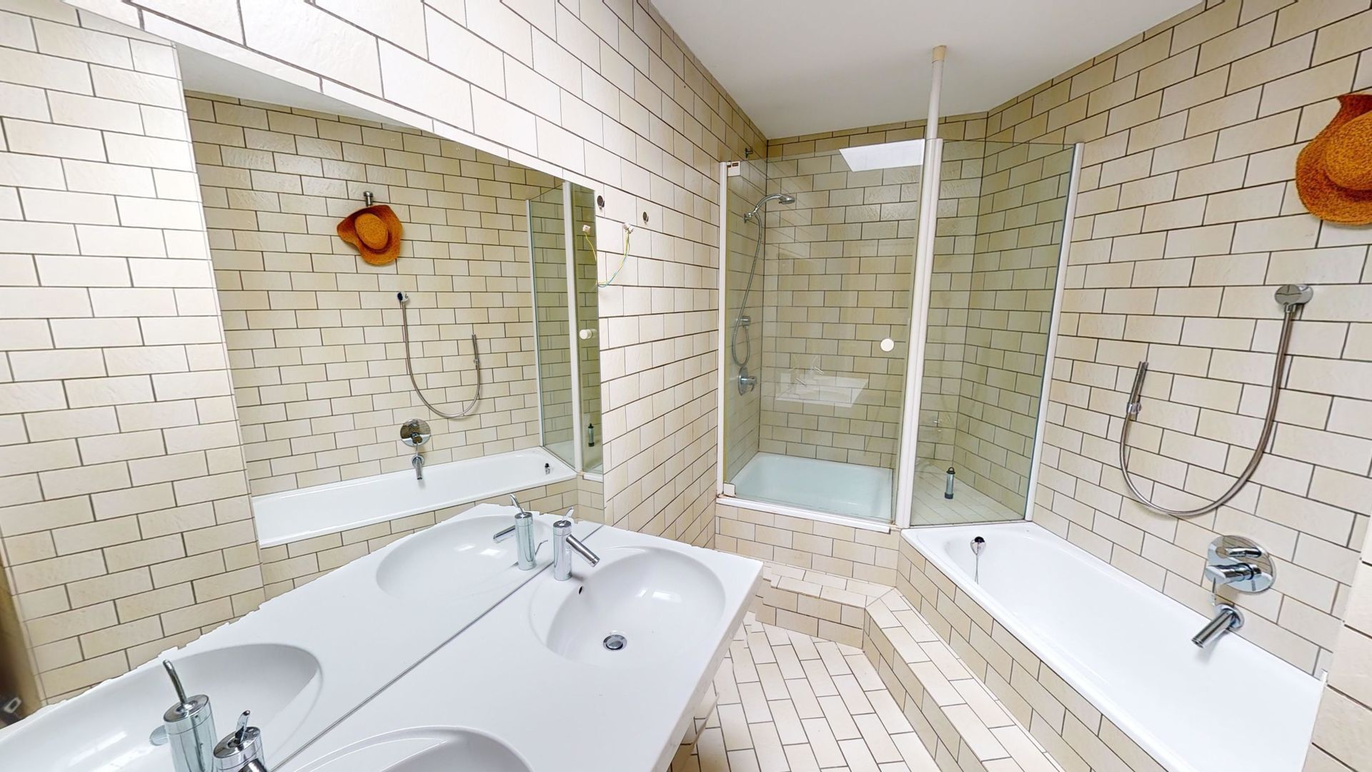 Immobilienangebot - Detmold / Pivitsheide - Alle - Außergewöhnlich auf einer Ebene!