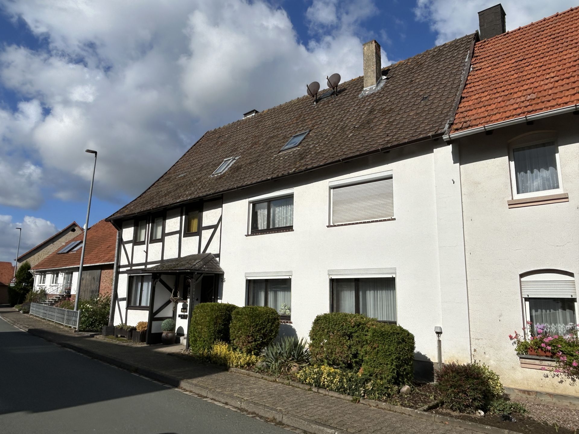 Immobilienangebot - Warburg / Herlinghausen - Alle - EFH zur freien Entfaltung in Warburg-Herlinghausen