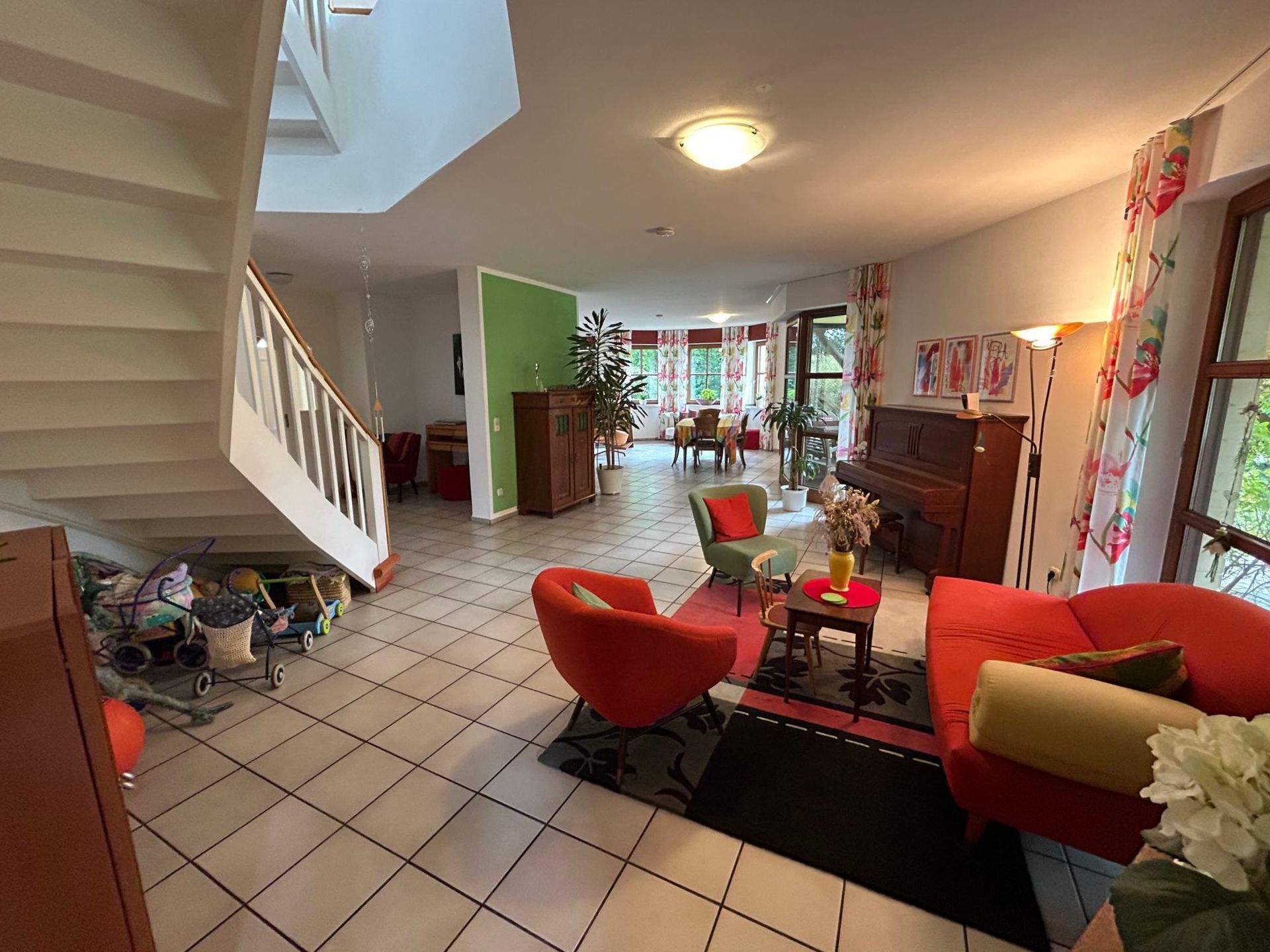 Immobilienangebot - Hövelhof - Alle - Entdecken Sie Ihren Familientraum inmitten einer grünen Oase!