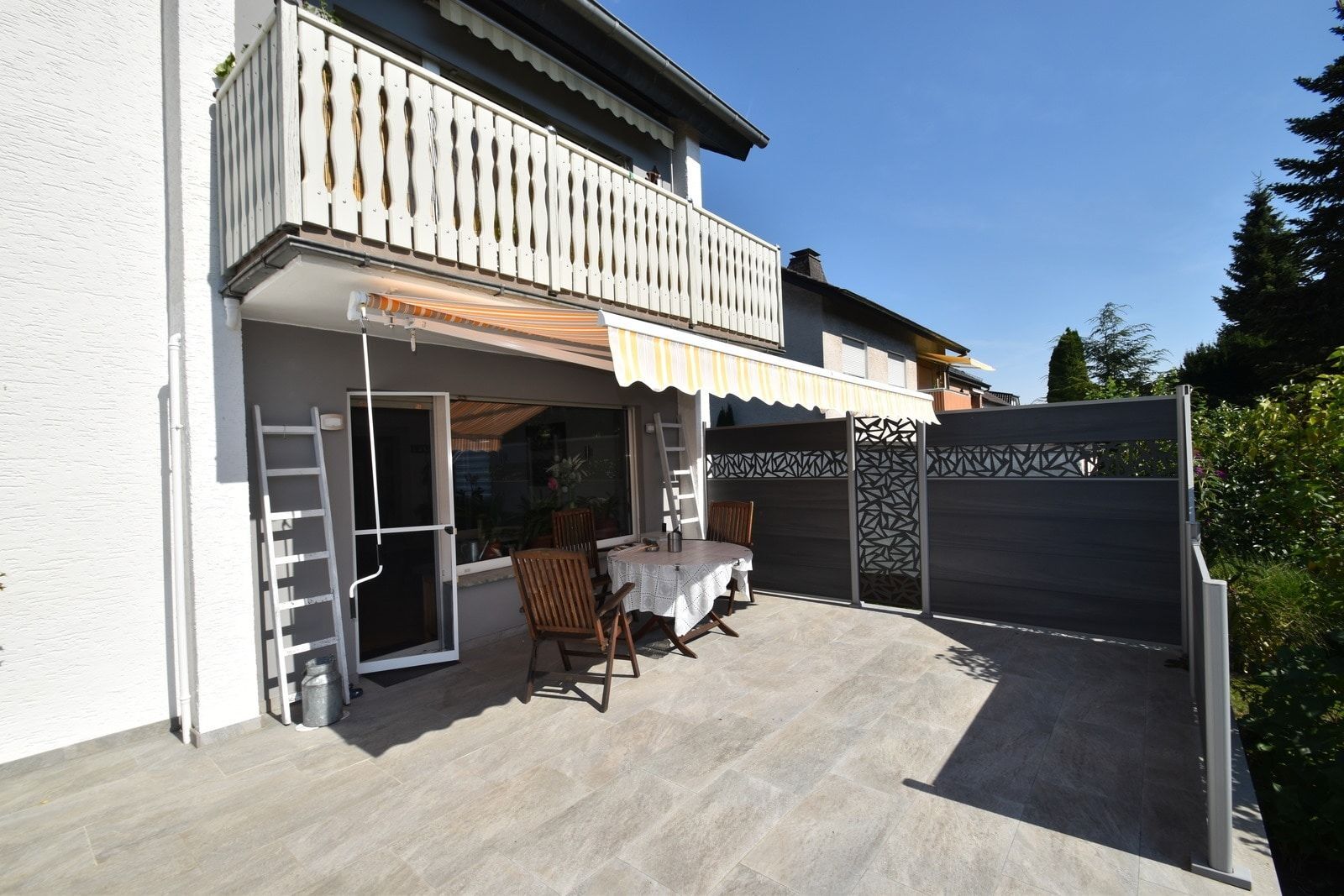 Immobilienangebot - Paderborn / Schloß Neuhaus - Alle - Attraktivität am Habichtssee!