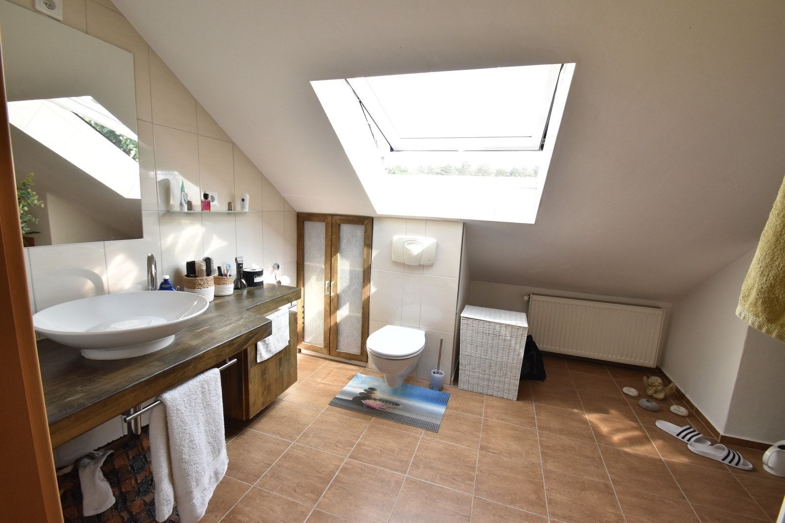 Immobilienangebot - Paderborn / Schloß Neuhaus - Alle - Attraktivität am Habichtssee!