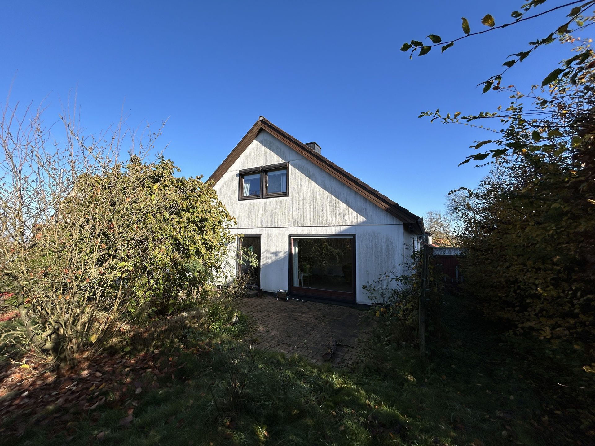Immobilienangebot - Detmold / Loßbruch - Alle - Machen Sie aus „Second hand“ ein Top Zuhause!