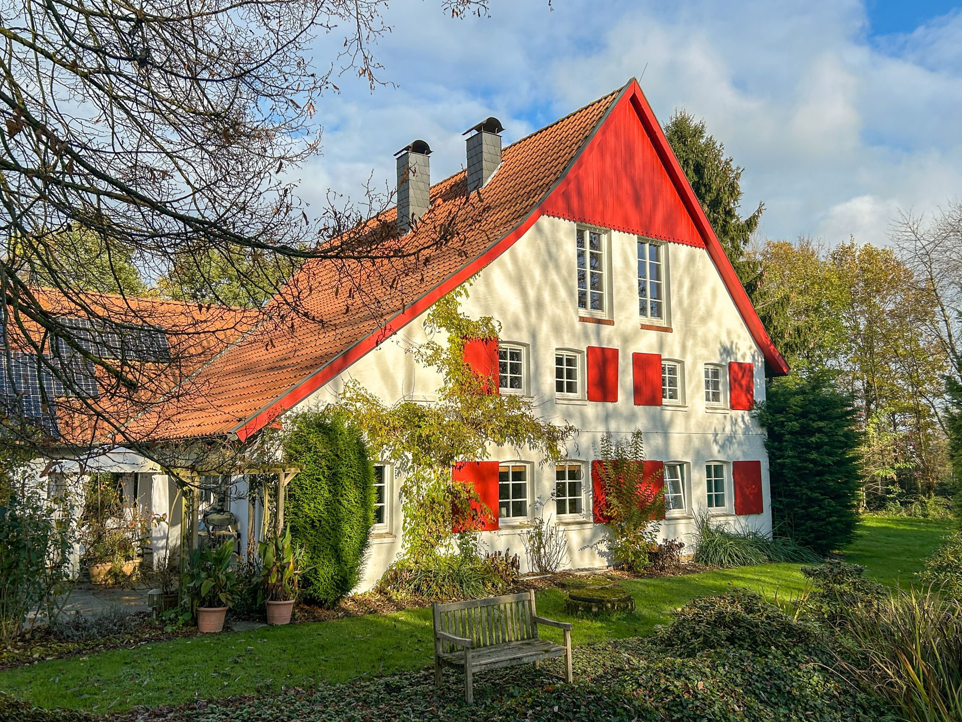 Immobilienangebot - Horn-Bad Meinberg / Fissenknick - Alle - „Erlebniswelt für Fachwerkliebhaber“ in Fast-Alleinlage!