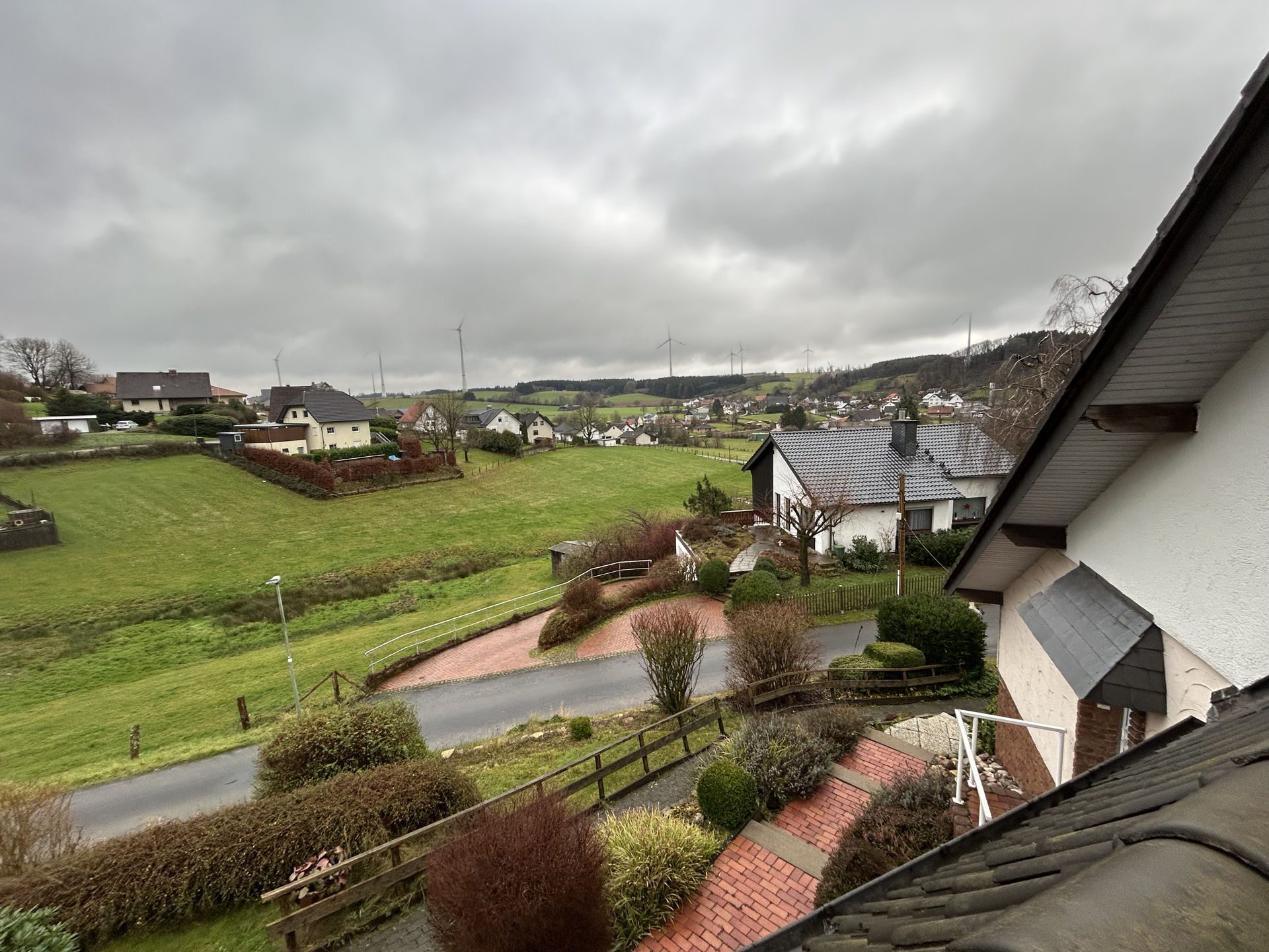 Immobilienangebot - H.-Bad Meinberg / Veldrom - Alle - Leben und leben lassen... wie im Urlaub!