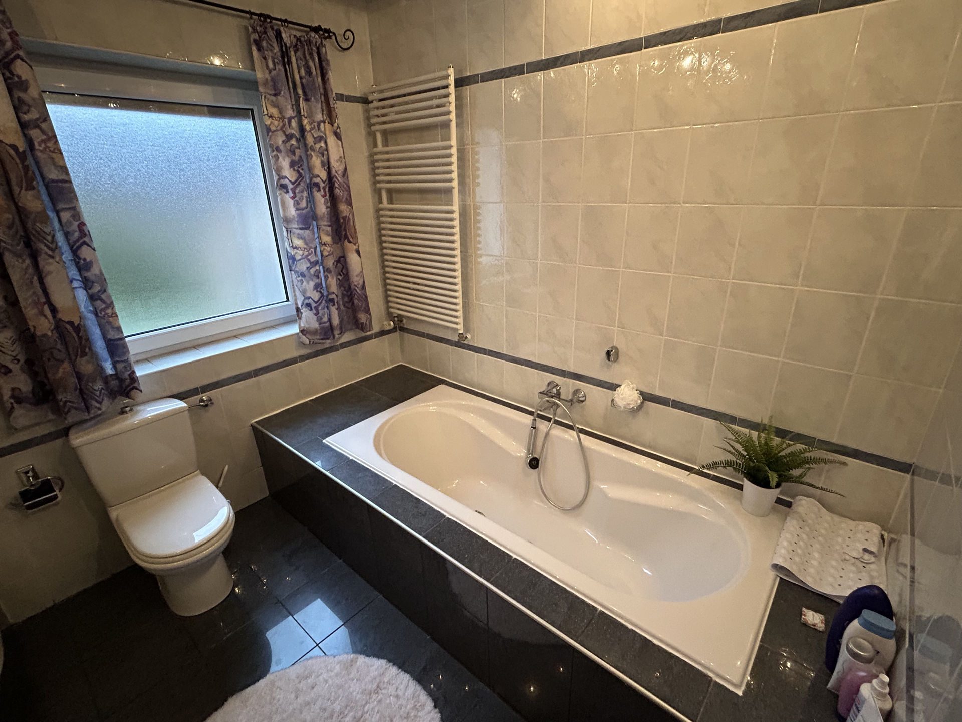 Immobilienangebot - H.-Bad Meinberg / Veldrom - Alle - Leben und leben lassen... wie im Urlaub!