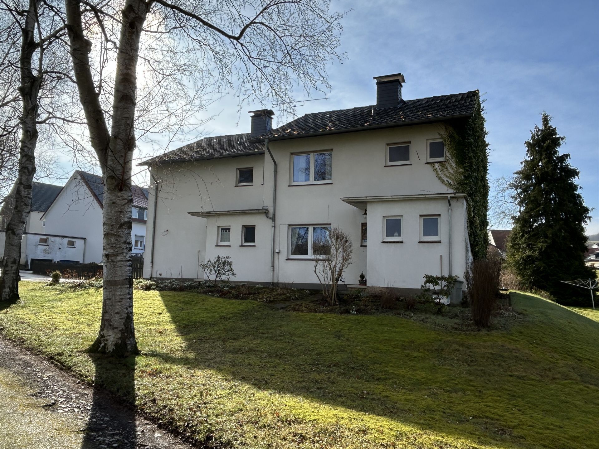 Immobilienangebot - Warburg / Wormeln - Alle - Doppelhaus mit Erweiterungsmöglichkeit in Warburg-Wormeln