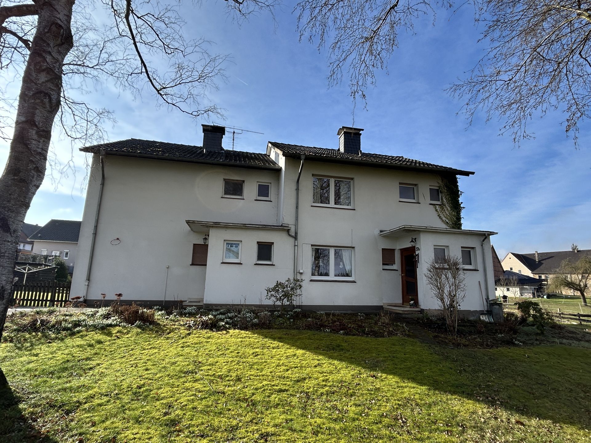 Immobilienangebot - Warburg / Wormeln - Alle - Doppelhaus mit Erweiterungsmöglichkeit in Warburg-Wormeln